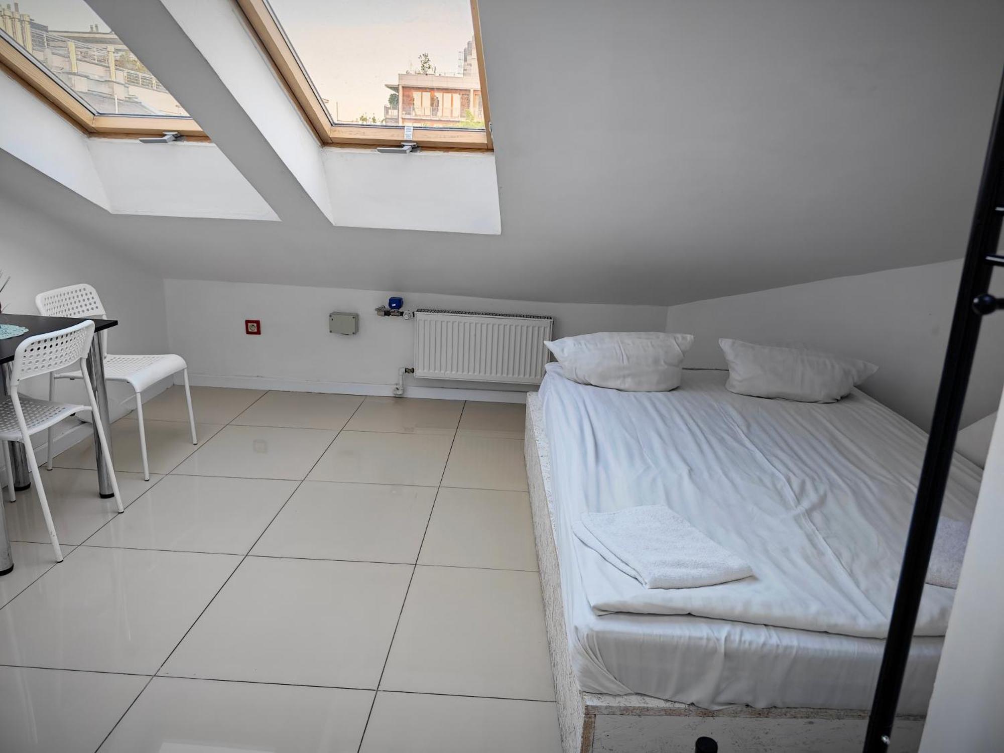Apartamenty Hoza Attic Studio Warsawa Ruang foto