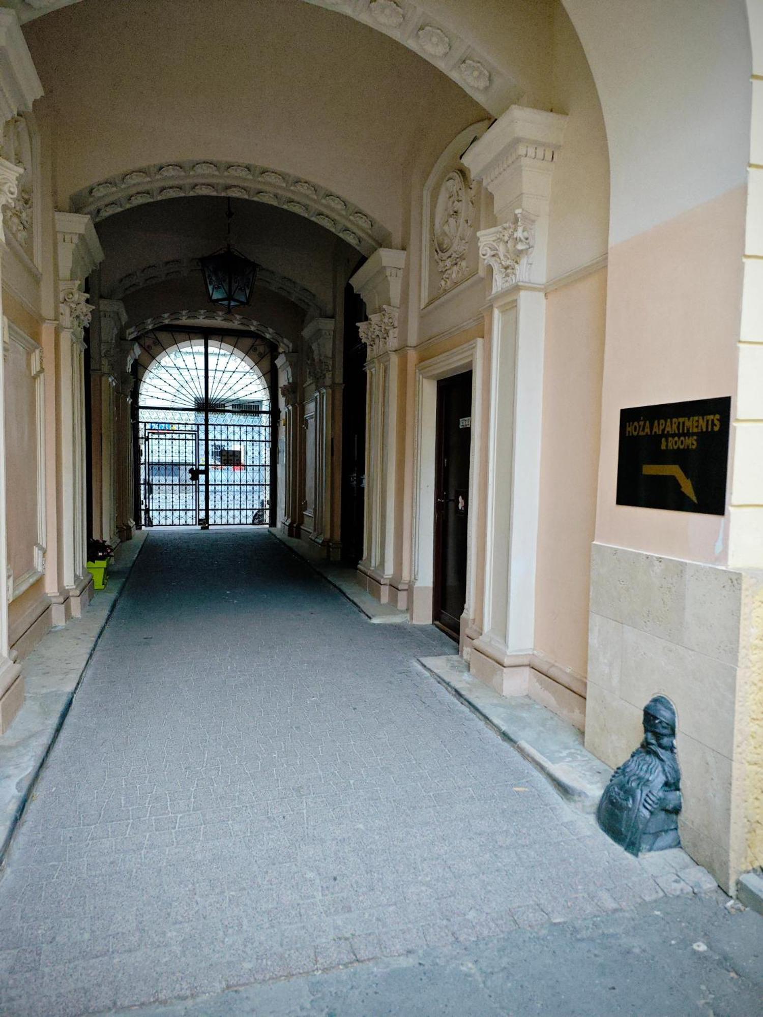 Apartamenty Hoza Attic Studio Warsawa Bagian luar foto